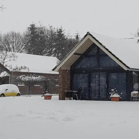 Ottenskamp4 En Het Achterhuis בית נופש Siebengewald